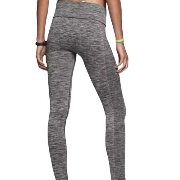 Nike Gray Foldover Waist Active Leggings Size Medium - Picture 5 of 10